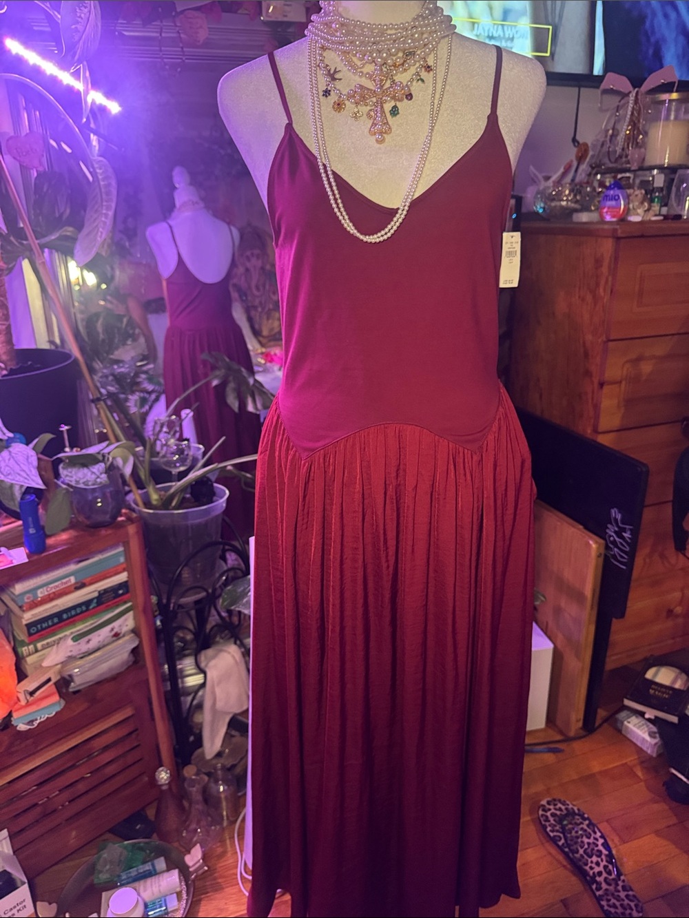 Aerie Satin At The Barre Dress
NWT Size Small - Picture 4 of 6